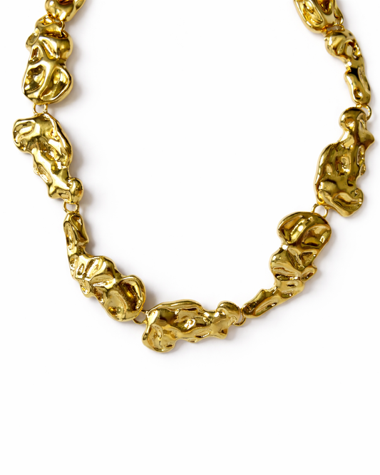 Colar choker orgânico