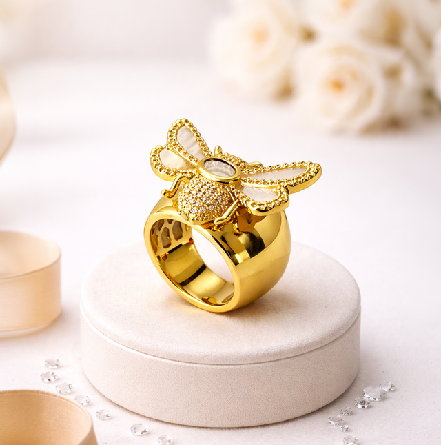 ✨ Anel regulável abelha em Ouro 18k