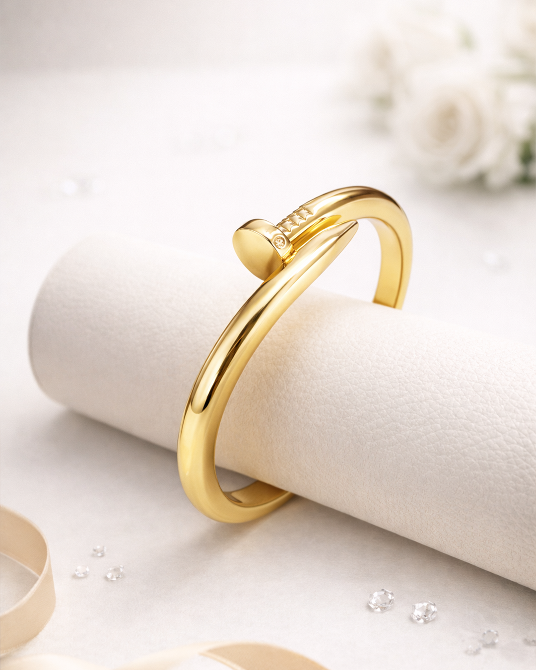 ✨ Bracelete modelo prego largo em Ouro 18k